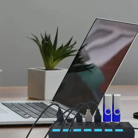 USB Splitter Multi Port USB 2.0 Hub, 7 Port with Independent On/Off Switch and LED Indicators USB A Port Data Hub, Suitable for PC Computer Keyboard Laptop Mobile HDD, Flash Drive Camera etc.