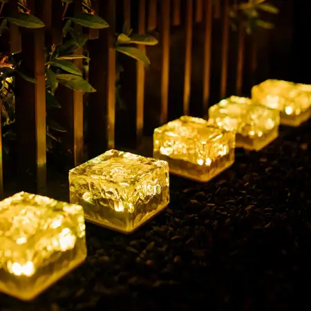 Solar Ice Cube LED Garden Lights Waterproof Outdoor Pathway Decor ( default, Standard ).